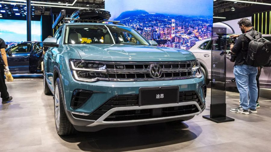 
						Volkswagen презентував оновлений Teramont 2025: найбільший SUV із помірною витратою пального (Фото)