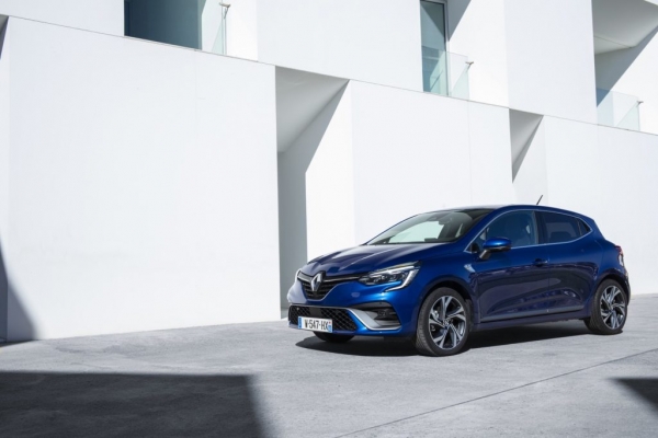 46 900 zł – tyle kosztuje najtańsza wersja nowego Renault Clio. Ma 65 koni i nie ma klimy