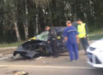 В Тюмени водитель Mercedes устроил жесткое ДТП с пострадавшими: пятерых забрала скорая помощь