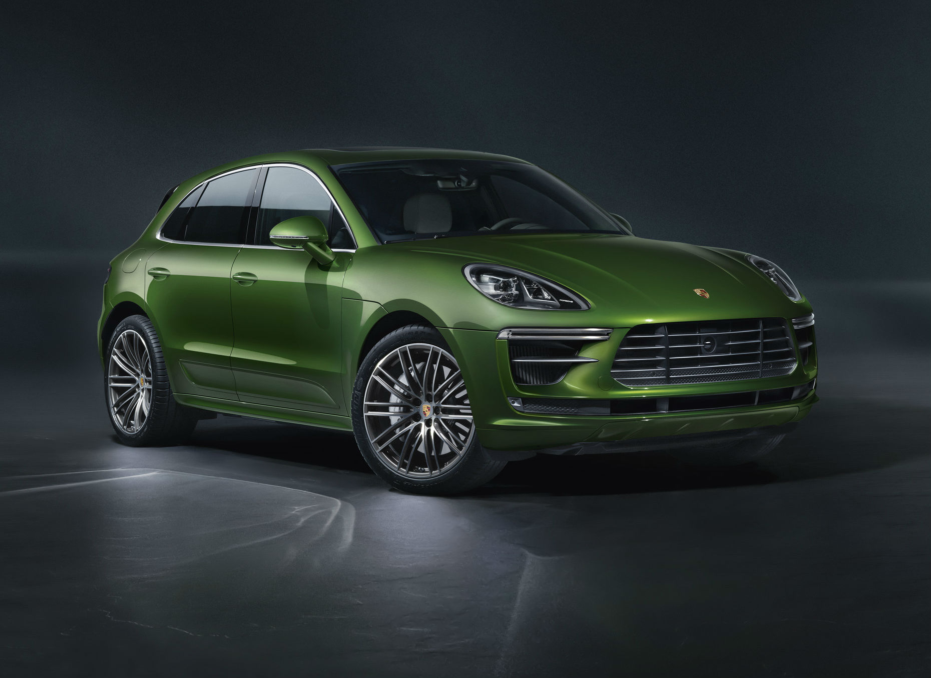 Porsche Macan Turbo 1