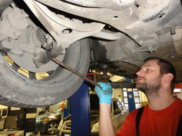 Auto za 1500 zł. Czy to możliwe? Pułapki zakupu