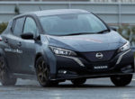 Nissan Leaf станет полноприводным (Фото)