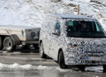 На тесты выехал знаменитый фургон Volkswagen T7 нового поколения (Фото)