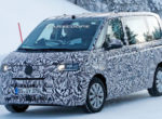 Новую версию VW Multivan T7 зажгли на тестах (Фото)