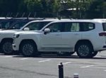 Новый внедорожник Toyota Land Cruiser 300 заметили на дорогах (видео)