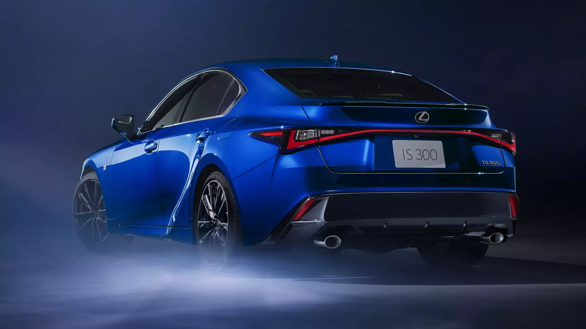 
						Новий Lexus IS може стати гібридом чи електромобілем