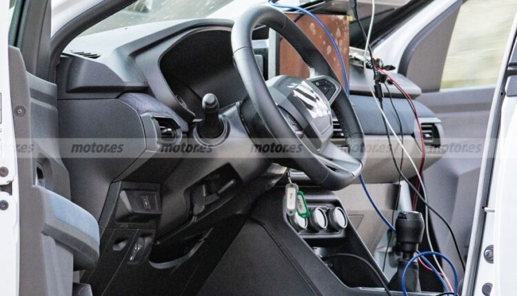 
						Інтер&rsquo;єр Dacia Sandero 2026 року засвітили під час тестів (Фото)