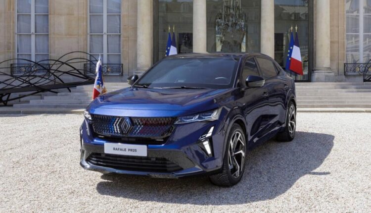 
						Renault підготувала унікальний кросовер для президента Франції Еммануеля Макрона (Фото)