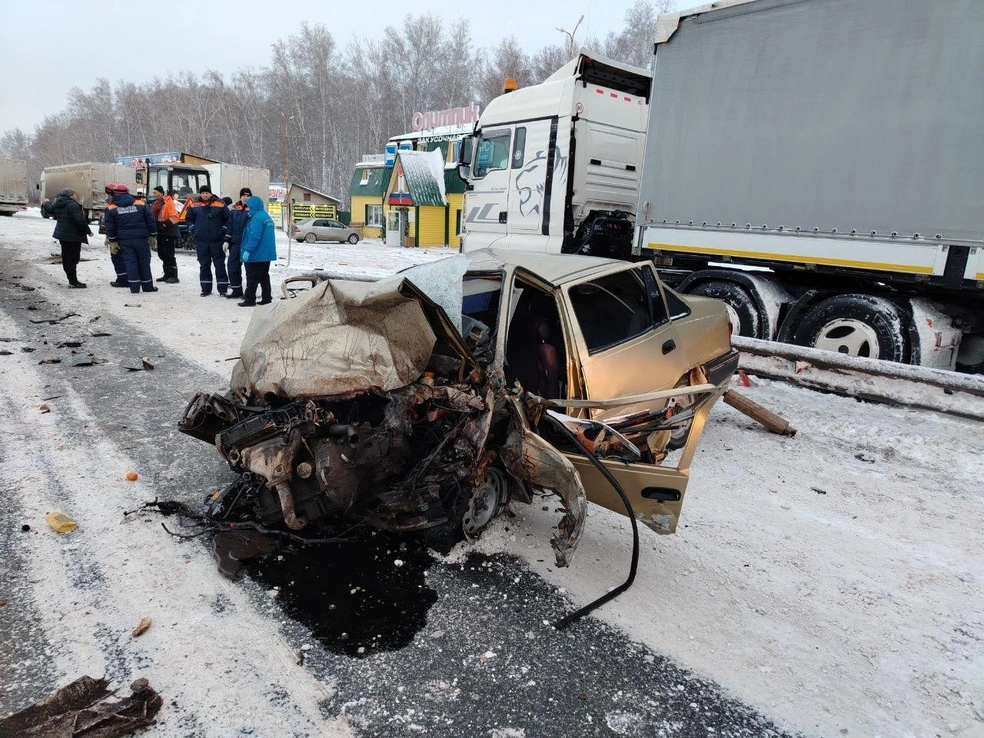 37b39c4b24845683517a1ac9acc9c2ba