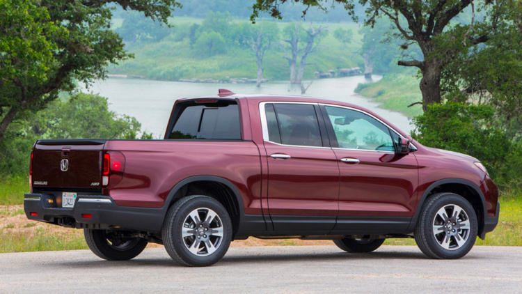 Honda презентувала оновлений пікап Ridgeline (фото)