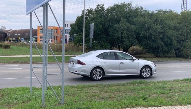 Нова Skoda Octavia виїхала на дороги (Фото)